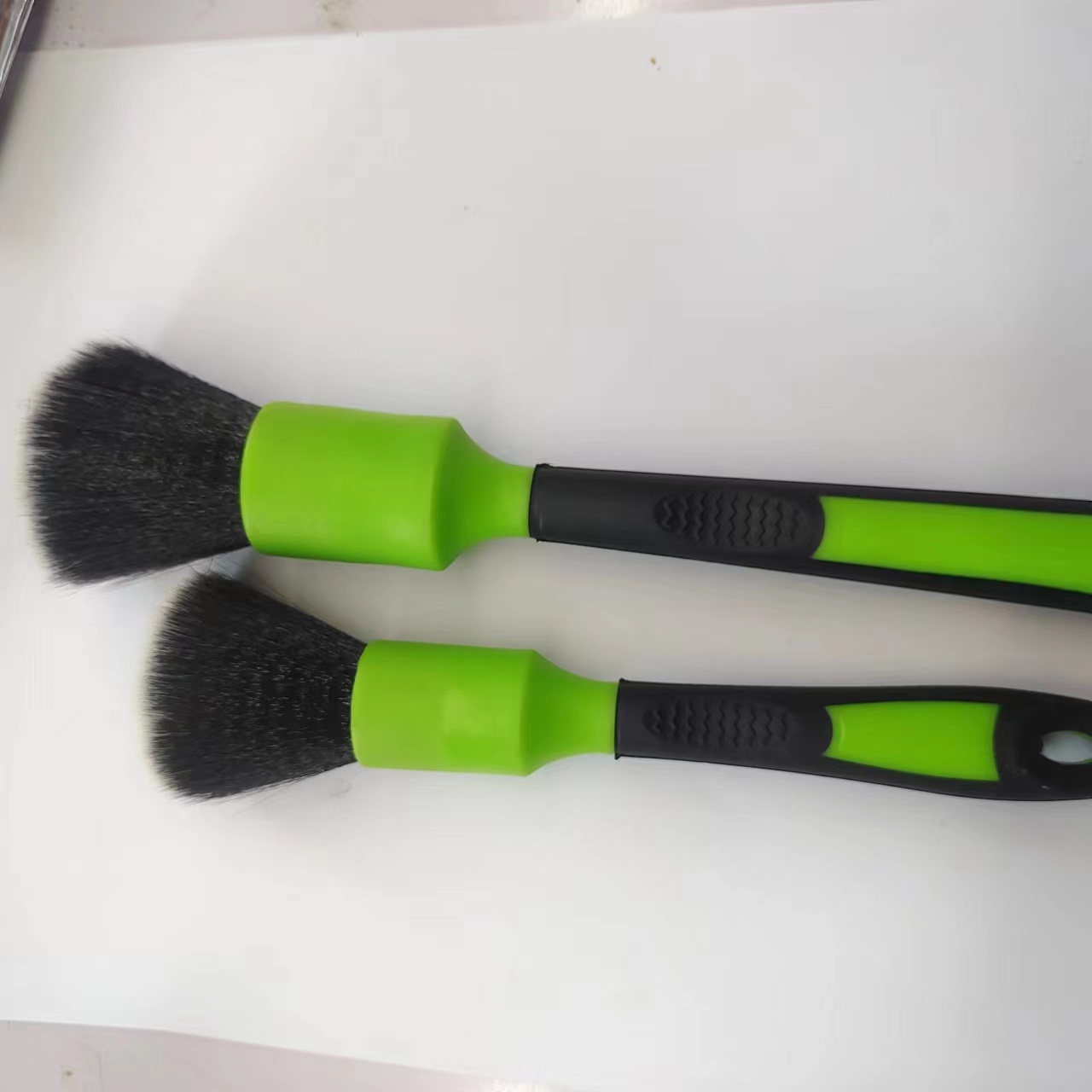Car cleaning brushThe latest car cleaning brush