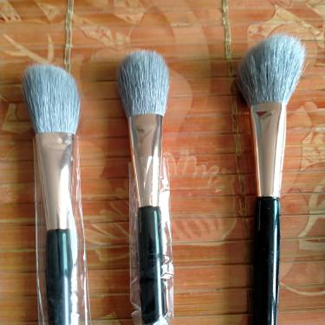 Wool Beauty Tool Side Nose Shadow Brush